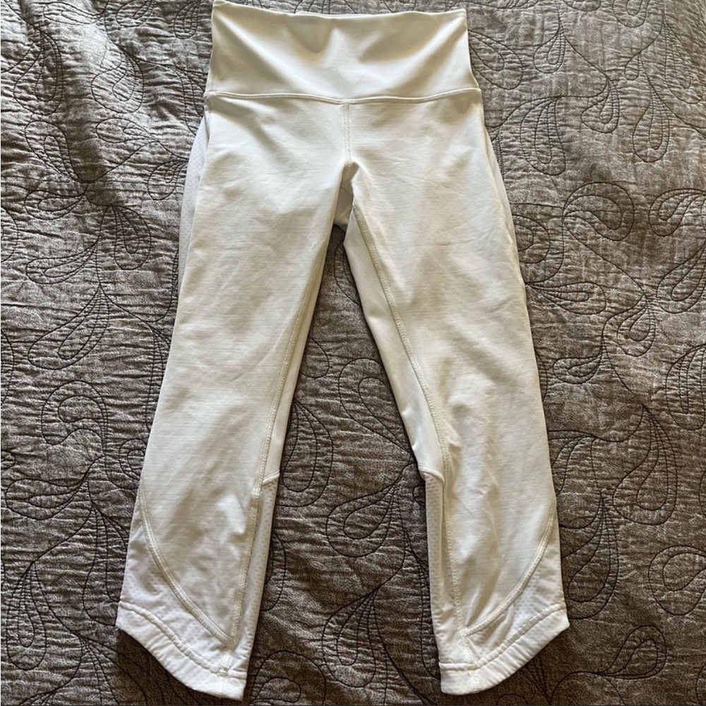 Lululemon White Crop Leggings